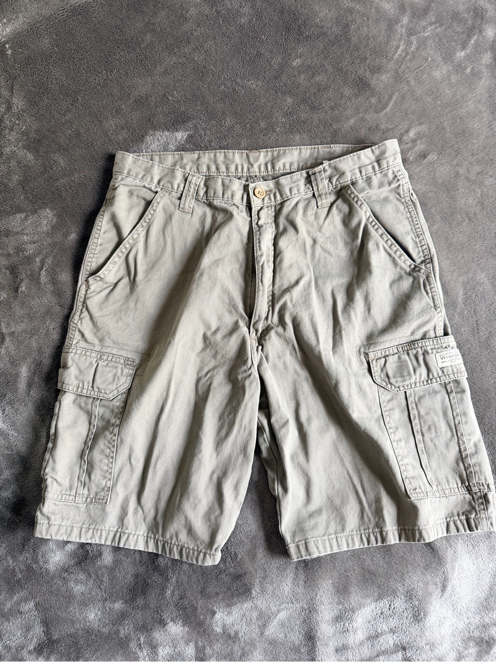 Men's Wrangler Cargo Shorts